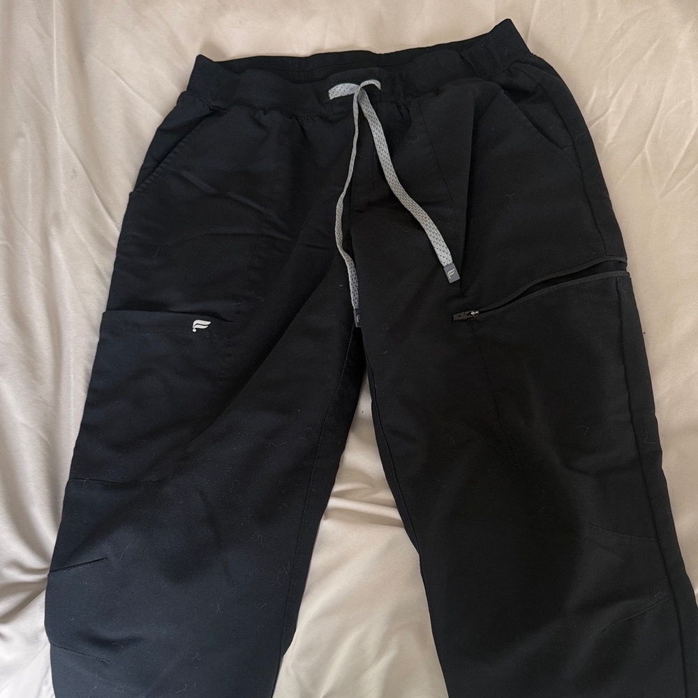 Women’s Black Jogger Scrubs